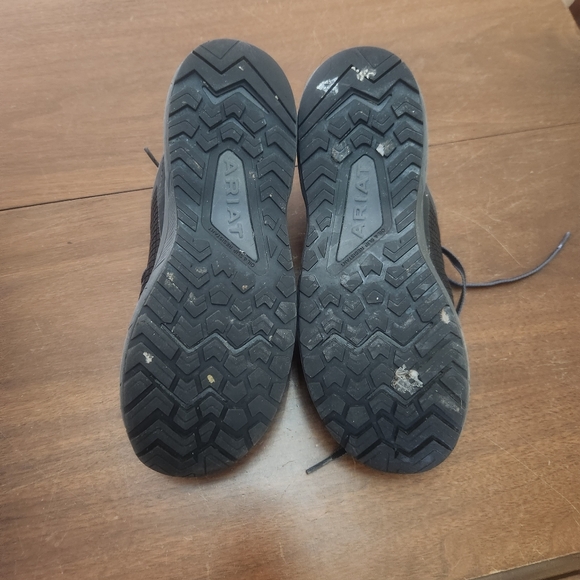 Ariat Men's Black and Gray Athletic Work Shoes With Steel Toe 🎉 Host Pick 🎉 - Picture 10 of 10